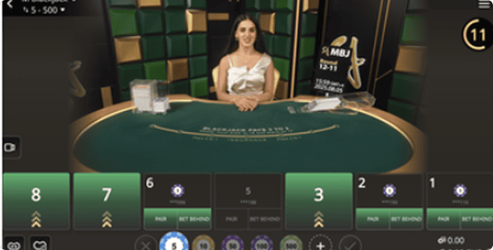 Live casino dealer interface
